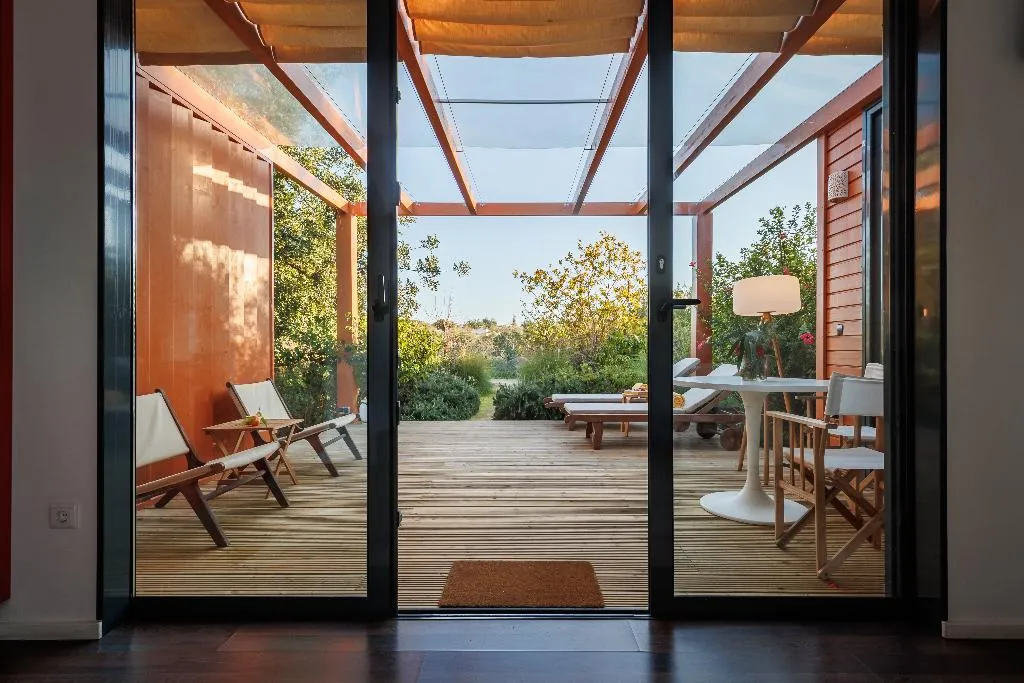 STUDIO DELUXE ONE BED Room, Laranjal Farm House, Algarve