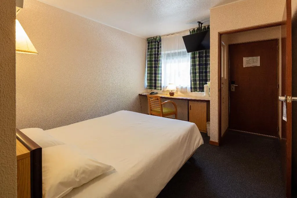 SINGLE STANDARD Room, Campanile Setubal, Lisbon