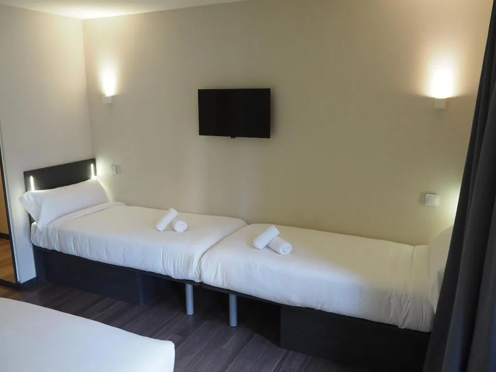 Room, easyHotel Barcelona Fira, Barcelona