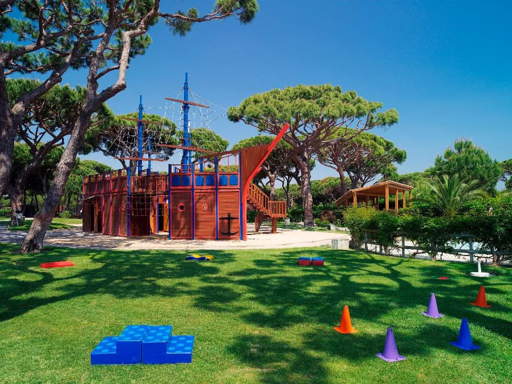 Sports and Entertainment, Pine Cliffs Hotel, a Luxury Collection Resort, Algarve