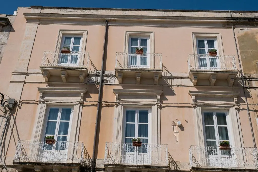 General view, Hotel Gran Bretagna, Catania