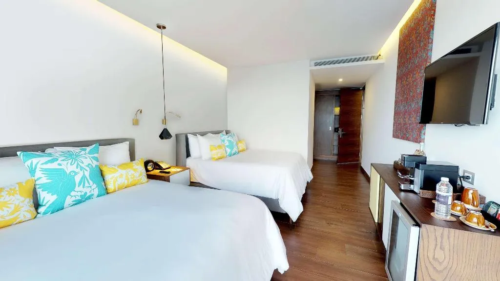 SUITE PARTIAL OCEAN VIEW TWO BEDROOMS Room, The Fives Downtown Hotel, Curio by Hilton, Playa Del Carmen