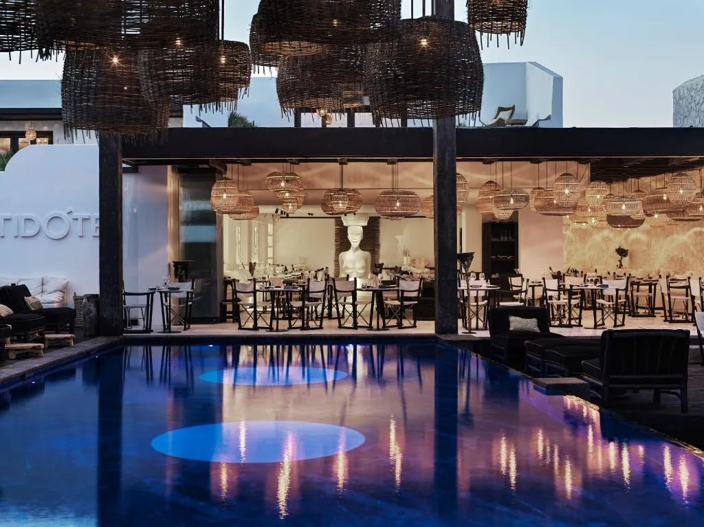 Restaurant, Myconian O Hotel - Adults Only, Mykonos