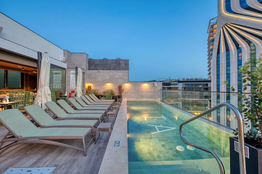Pool, Vita Hotel, Malta