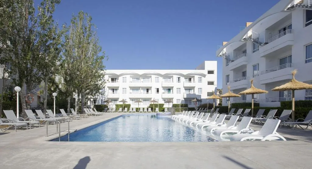 Pool, Hobby Club, Majorca