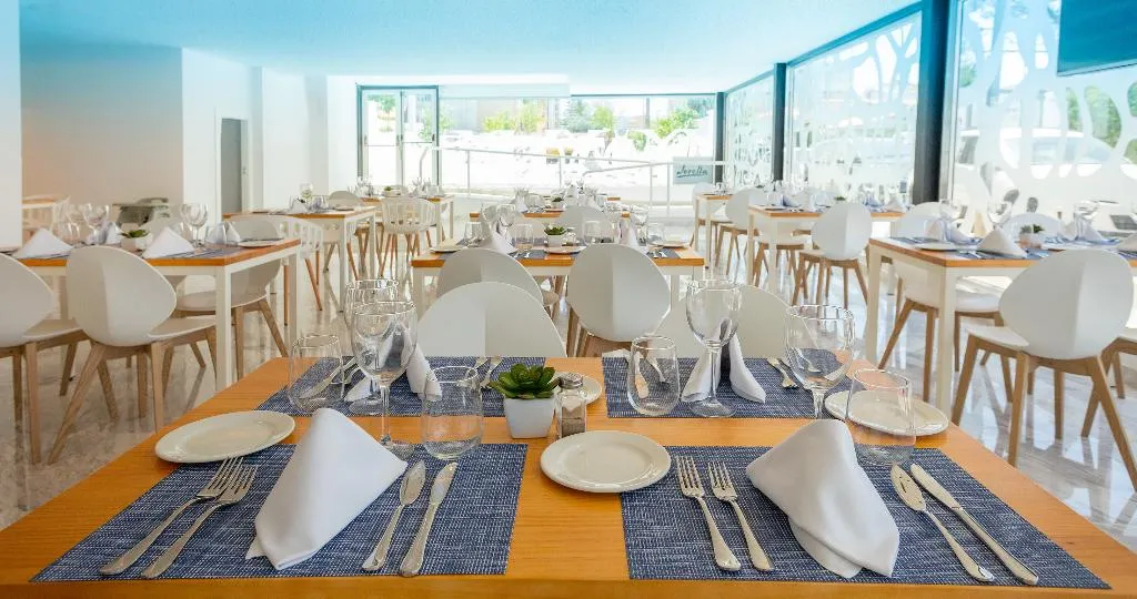 Restaurant, Villa Luz Family Gourmet and All Exclusive Hotel, Valencia