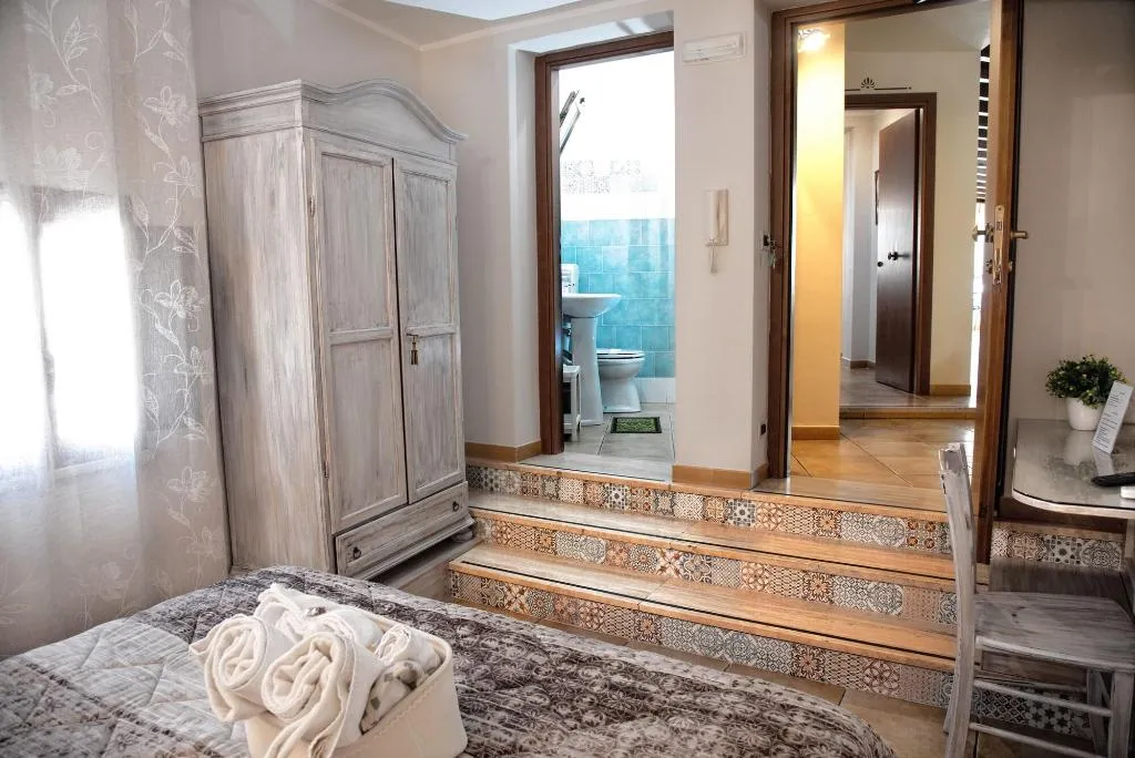 Room, Conte Luna, Catania