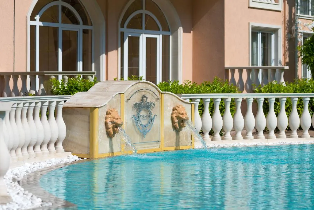Pool, Venera & Anastasia Palace, Bourgas