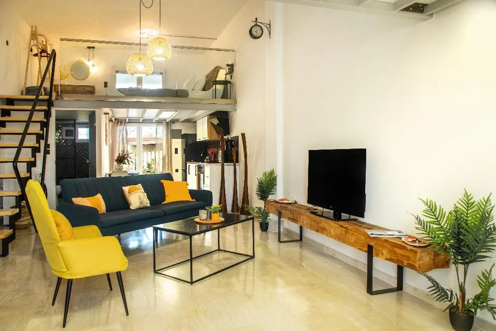 HOUSE DELUXE WITH BALCONY Room, Victoria Suites Corfu, Corfu