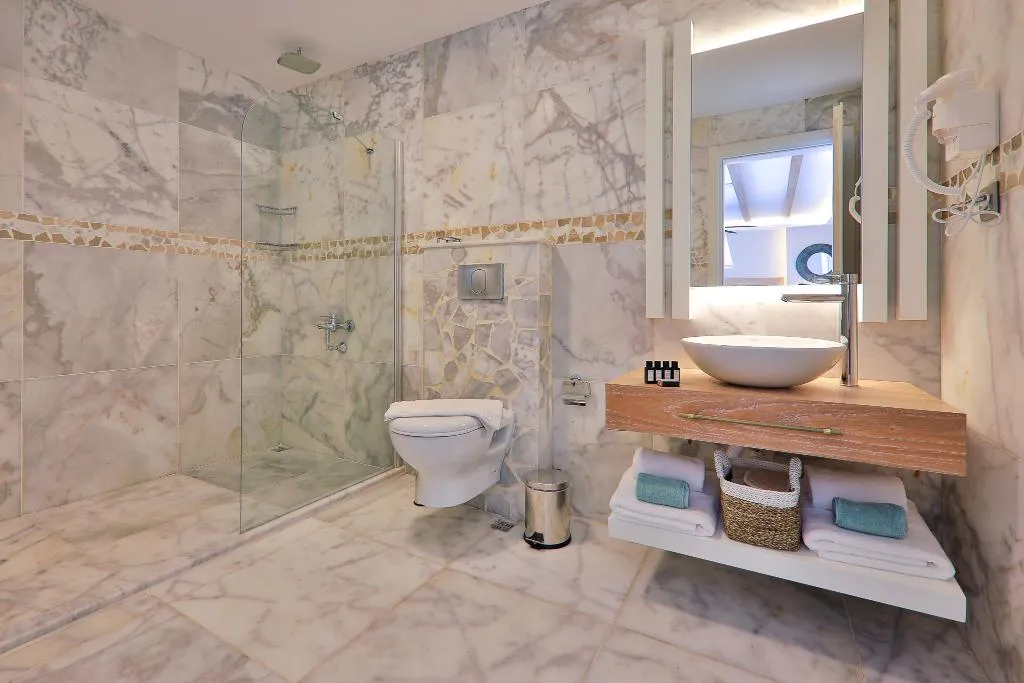SUITE WITH PRIVATE POOL Room, Kalkan Saray Suites, Dalaman