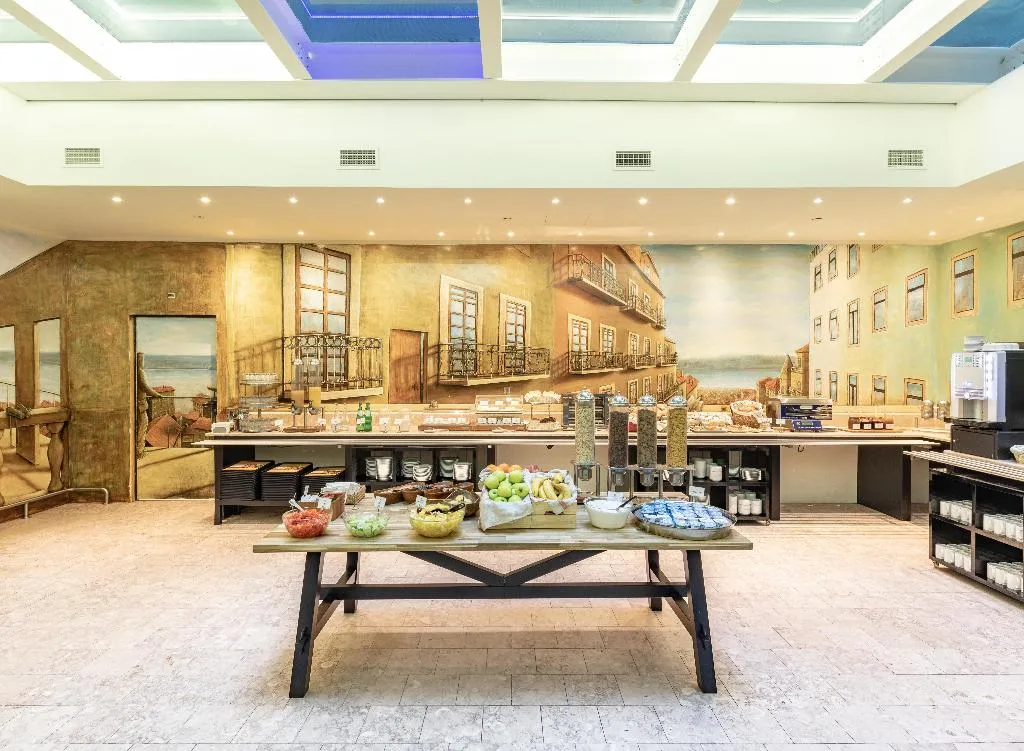 Restaurant, Holiday Inn Express Av.Liberdade, Lisbon
