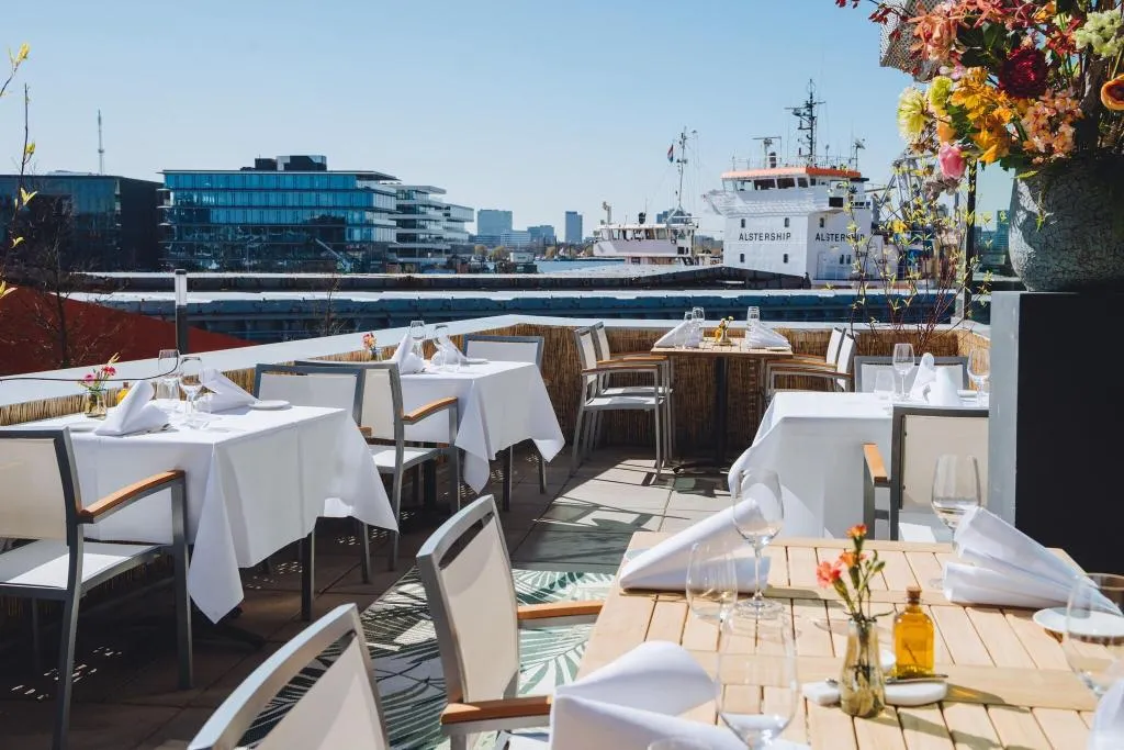 Restaurant, Moxy Amsterdam Houthavens, Amsterdam