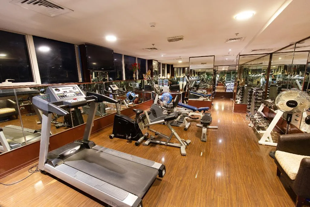 Sports and Entertainment, Smana Hotel Al Raffa, Dubai