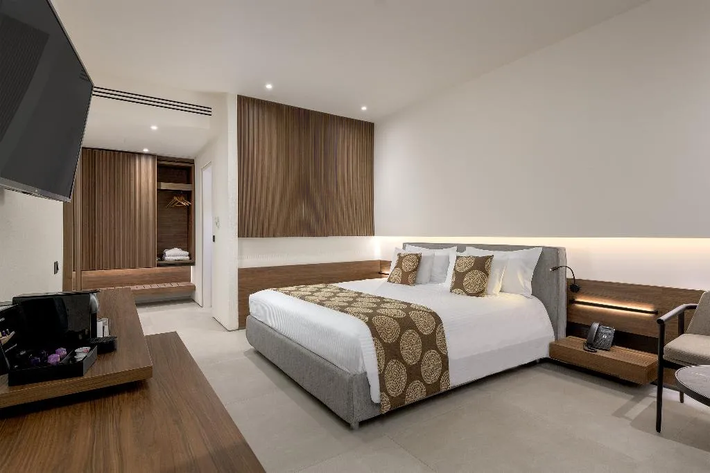 DOUBLE DELUXE ONE BED Room, The Ixian Grand & All Suites - Adults Only, Rhodes