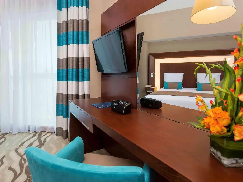 SUITE EXECUTIVE Room, Novotel Dubai Al Barsha, Dubai