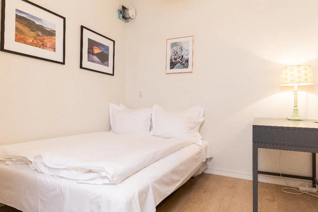 APARTMENT THREE BEDROOMS Room, Opal Apartments, Reykjavik