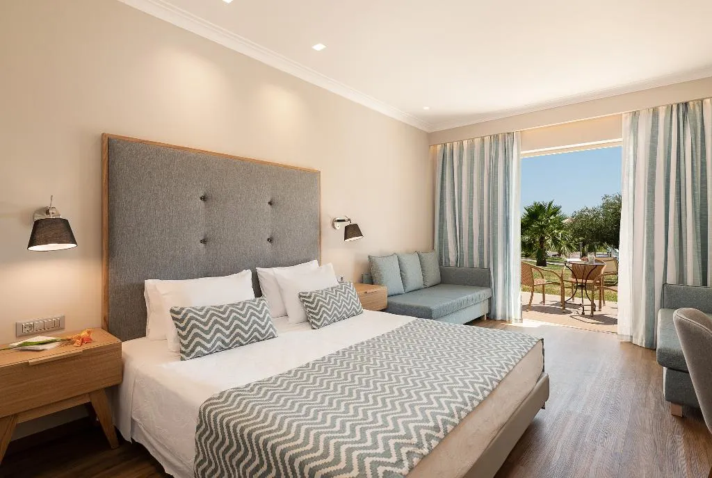 BUNGALOW SUPERIOR POOL VIEW Room, Pilot Beach Resort, Crete