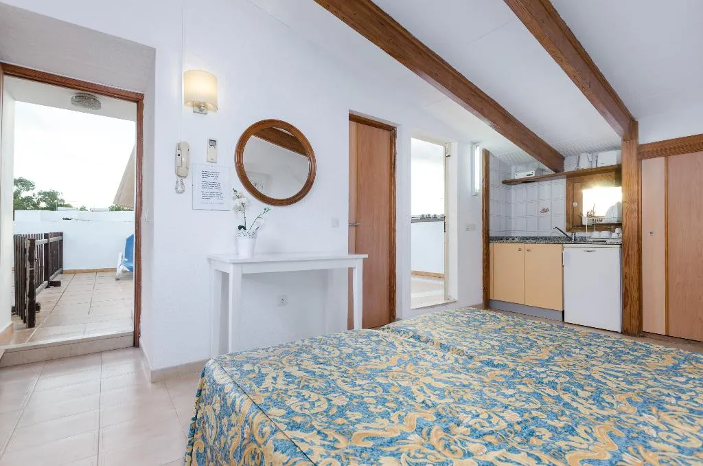 STUDIO STANDARD Room, Yourhouse Venecia, Majorca