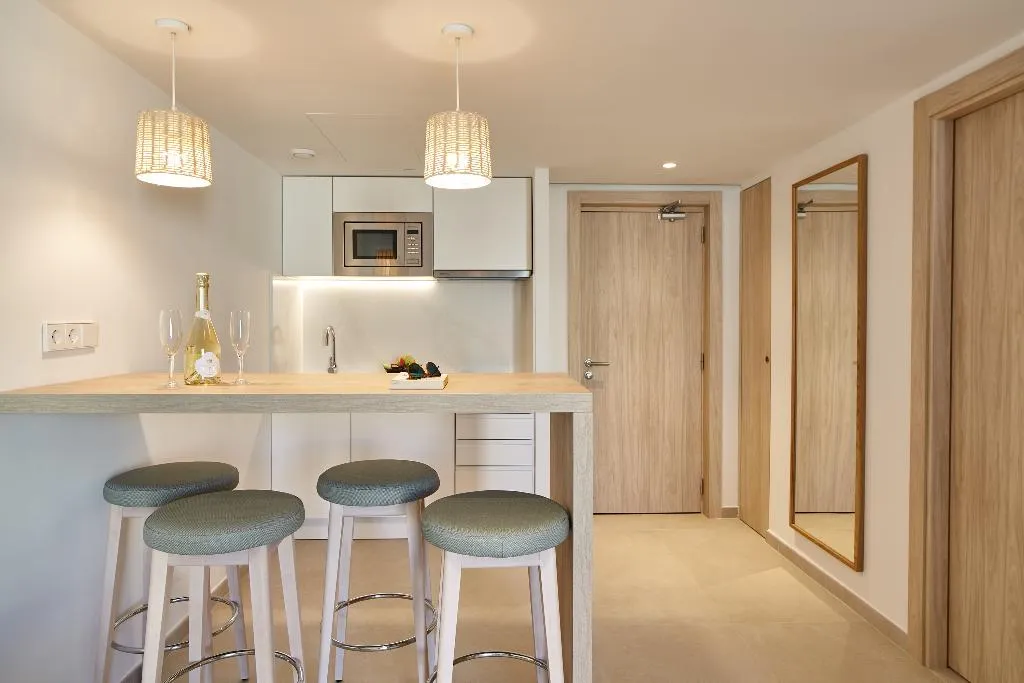 SUITE SIDE SEA VIEW ONE BEDROOM Room, Can Salia, Ibiza