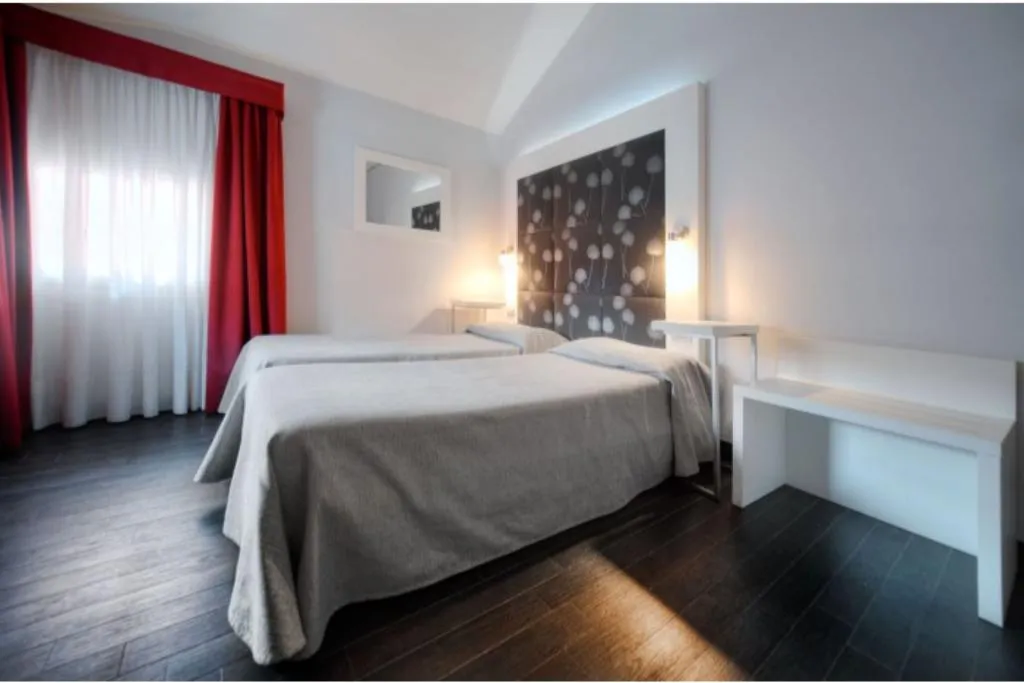 Double or Twin STANDARD Room, Aaron, Venice