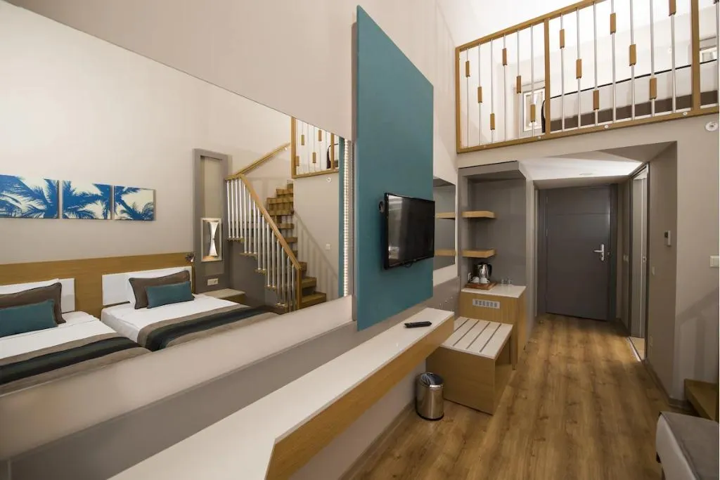 FAMILY ROOM DUPLEX Room, Palm World Resort & Spa, Antalya