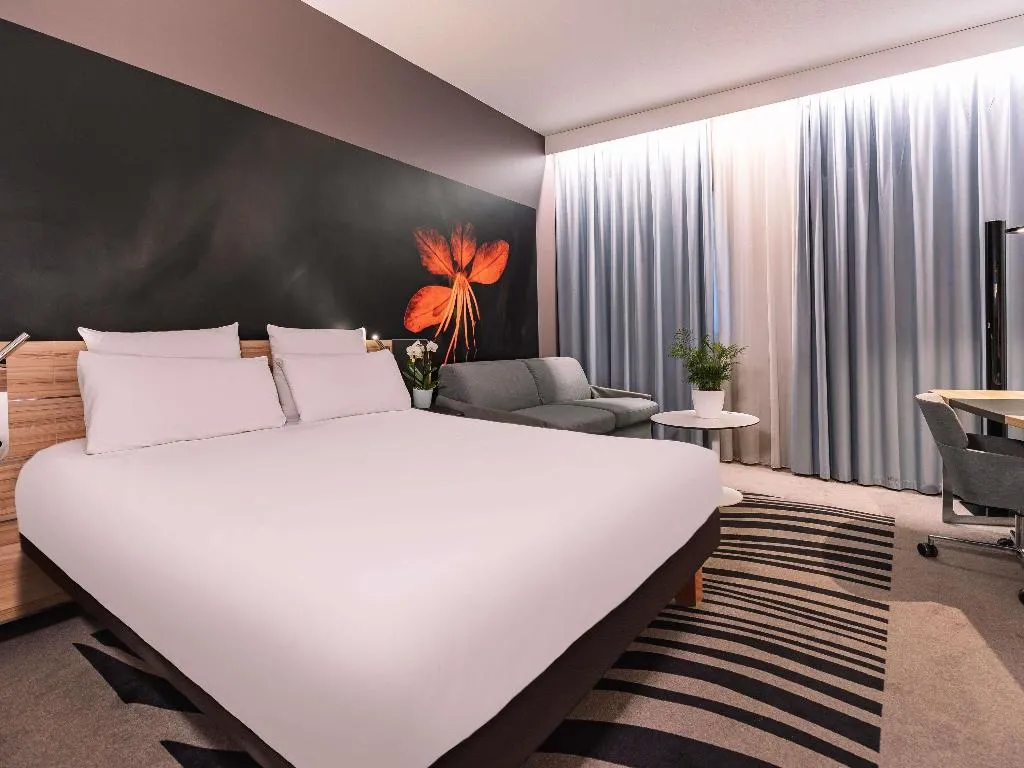 Room, Novotel Milano Linate Airport, Milan