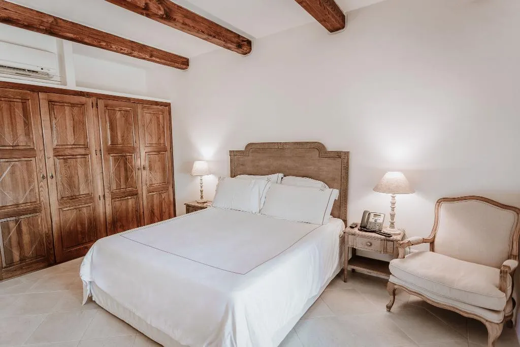 DOUBLE DELUXE Room, Relais Villa Carola, Olbia