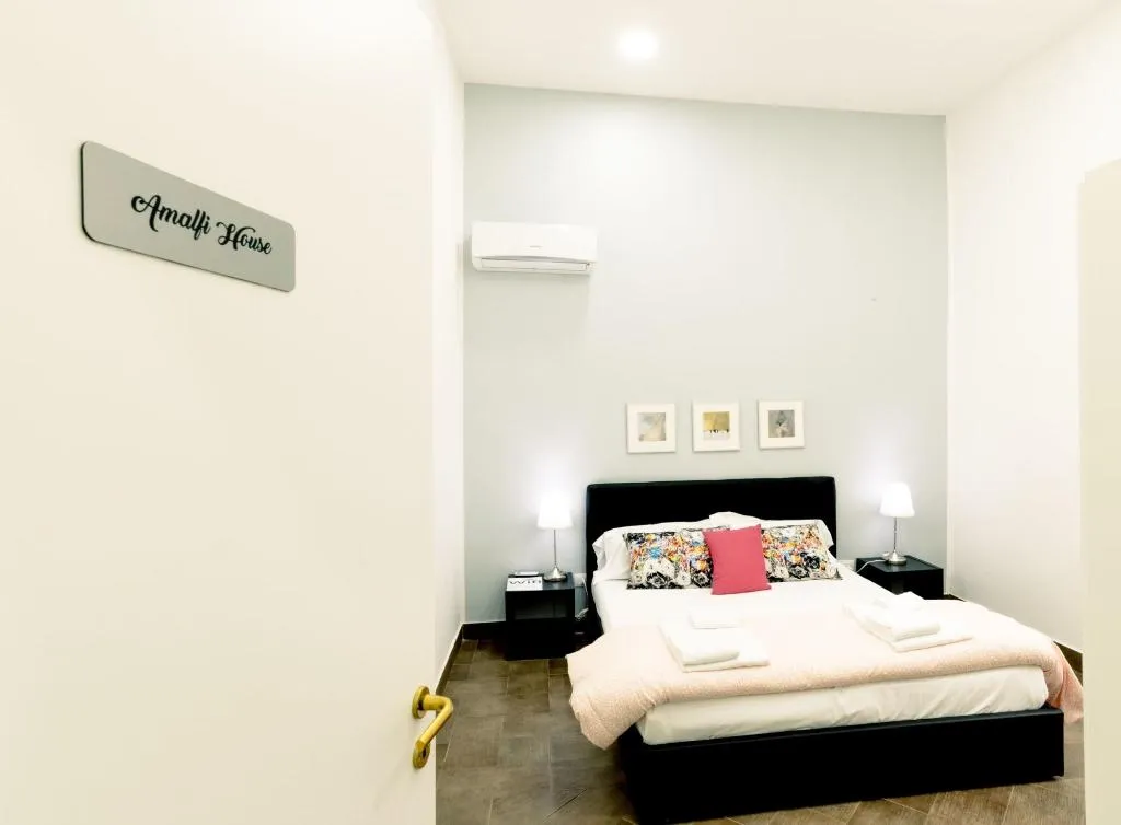 Room, Boutique Toledo, Naples