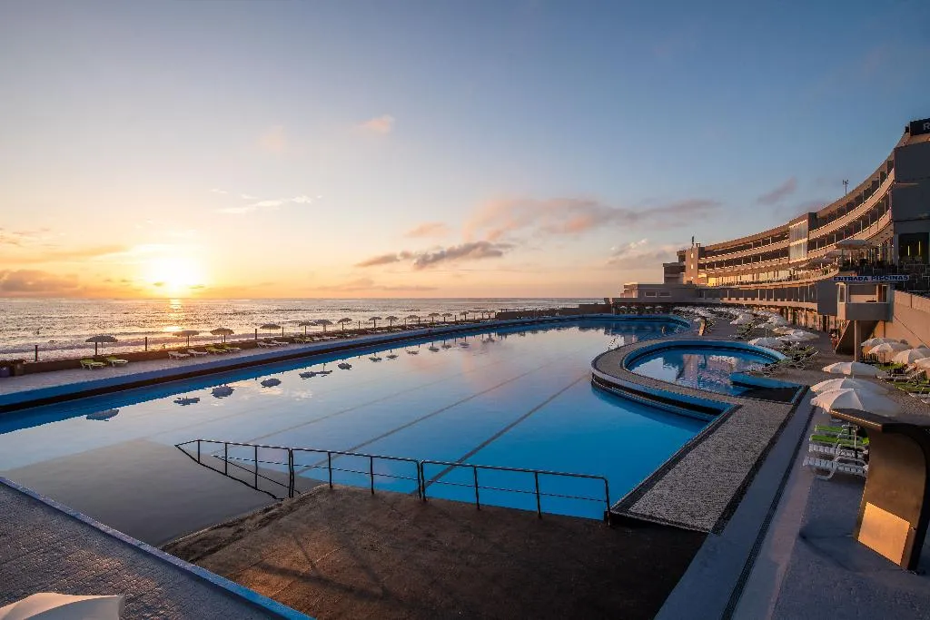 Pool, Arribas, Lisbon