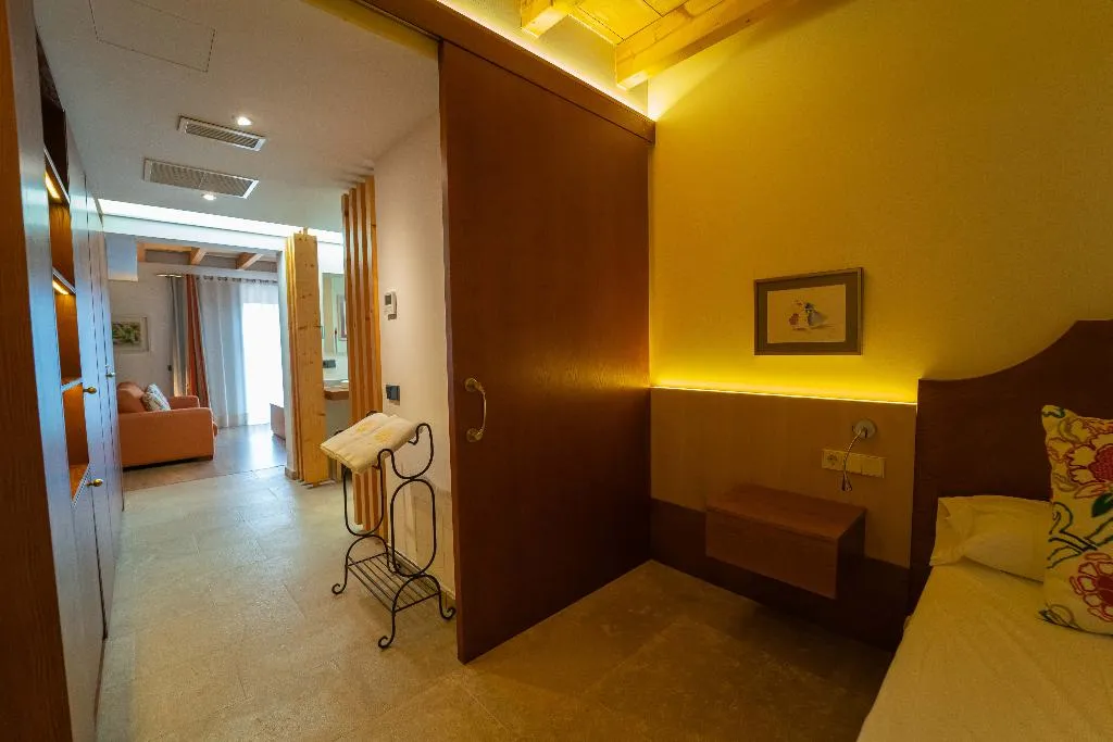 JUNIOR SUITE STANDARD Room, Hotel Rural S'Olivaret, Majorca