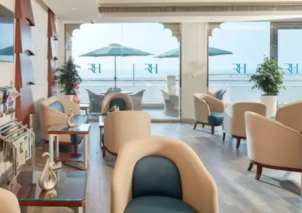 Lobby, Roda Beach Resort, Dubai