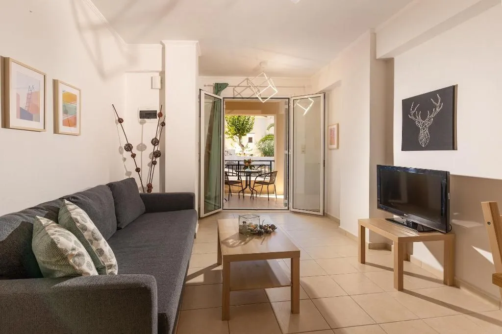 Room, Castello Apartments, Crete