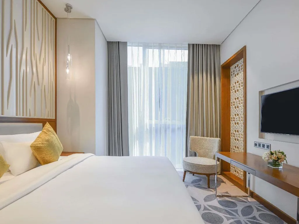 SUITE DELUXE Room, Grand Mercure Dubai City, Dubai