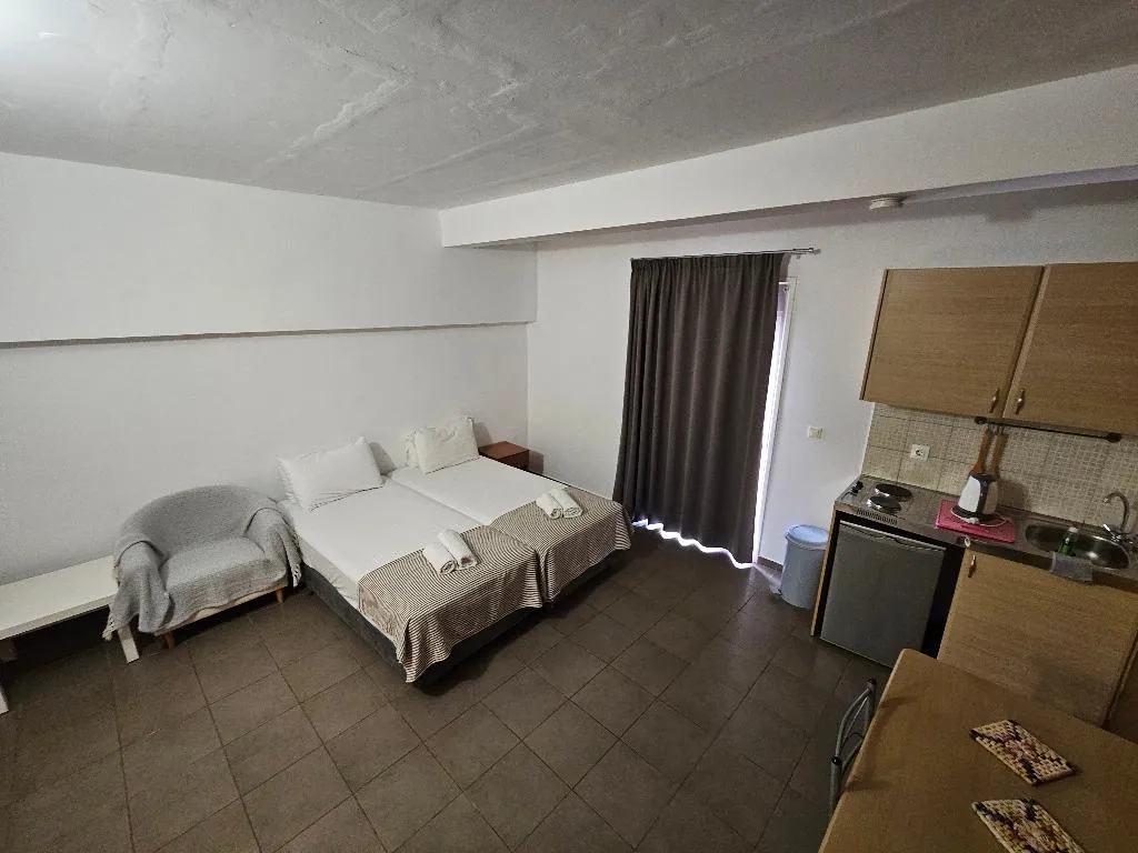 APARTMENT ONE BEDROOM Room, Elounda Sunrise Apartments, Crete