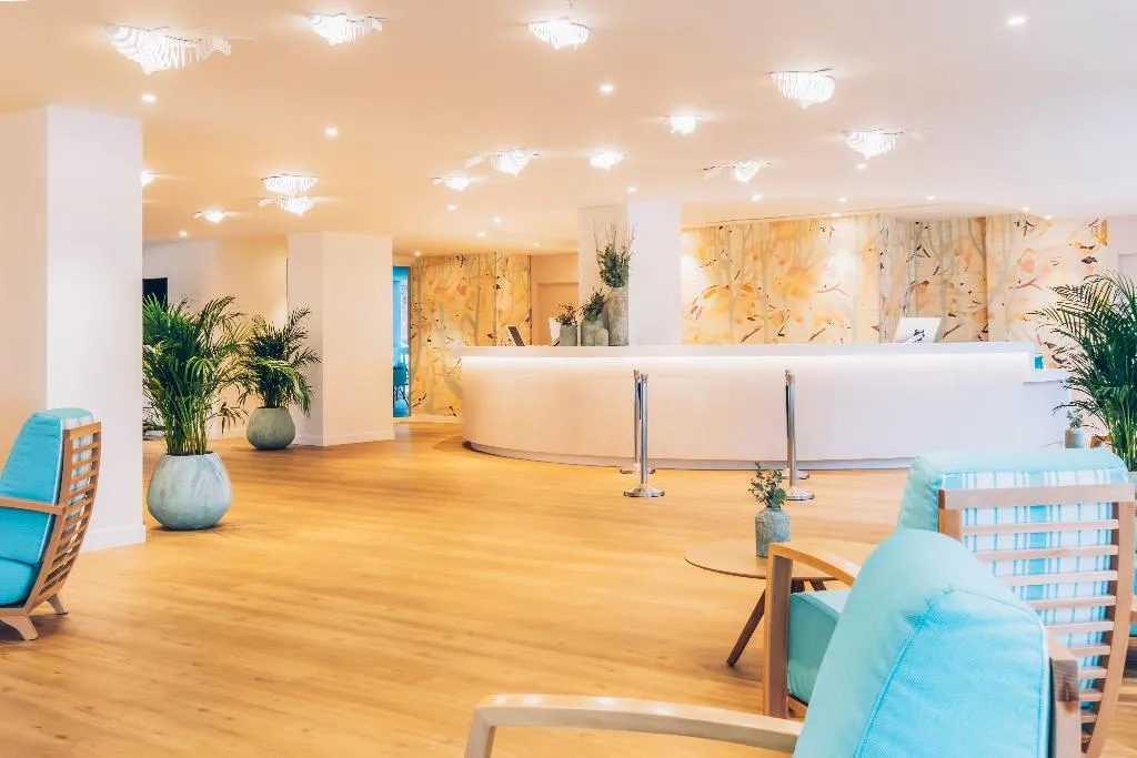 Lobby, Iberostar Waves Alcudia Park, Majorca