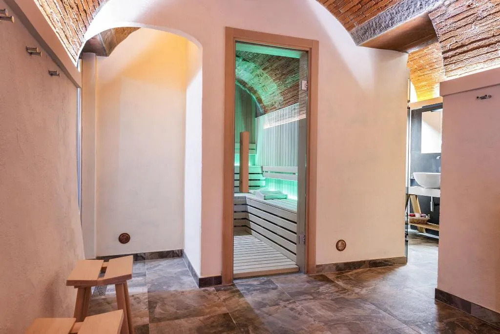 Sports and Entertainment, Relais Vignale & Spa, Florence