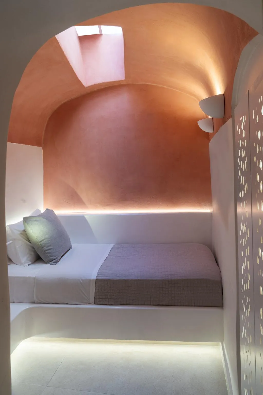 SINGLE ONE BED Room, Kykladonisia Traditional Settlement, Santorini