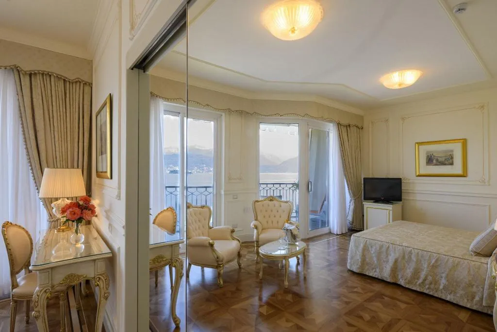 JUNIOR SUITE LAKE VIEW Room, Astoria, Milan