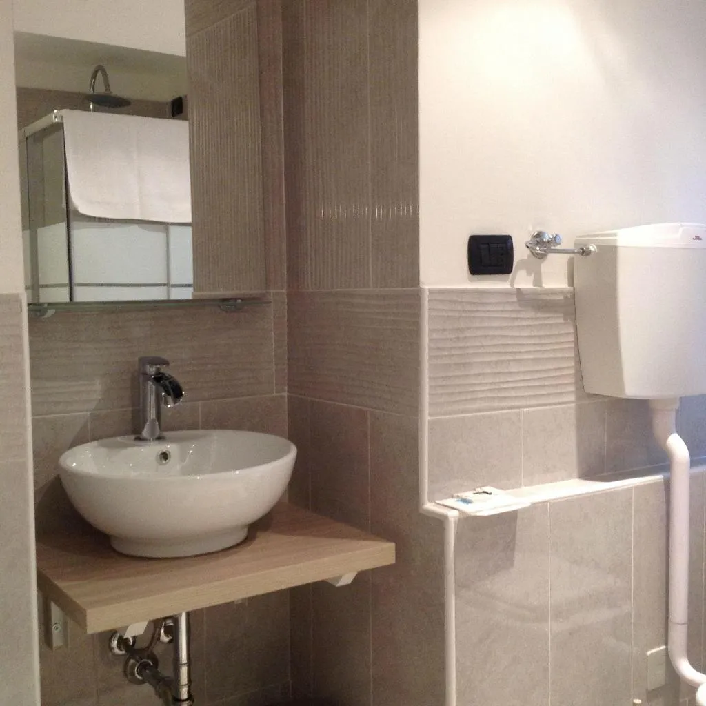 Room, Antica Dimora, Milan