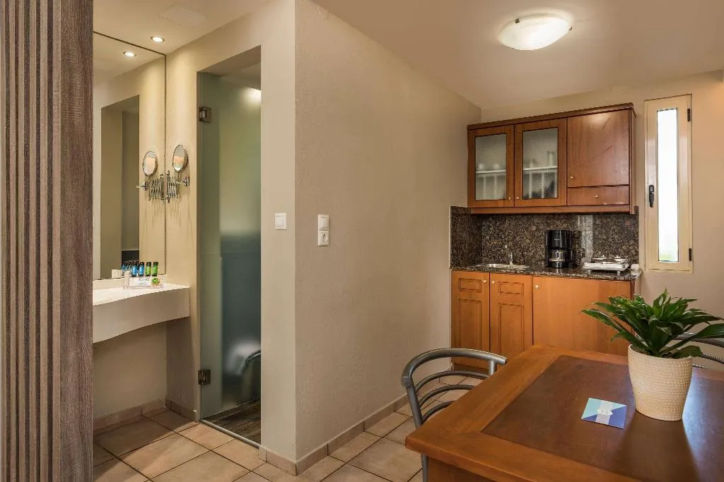 Room, Elotis Suites, Crete