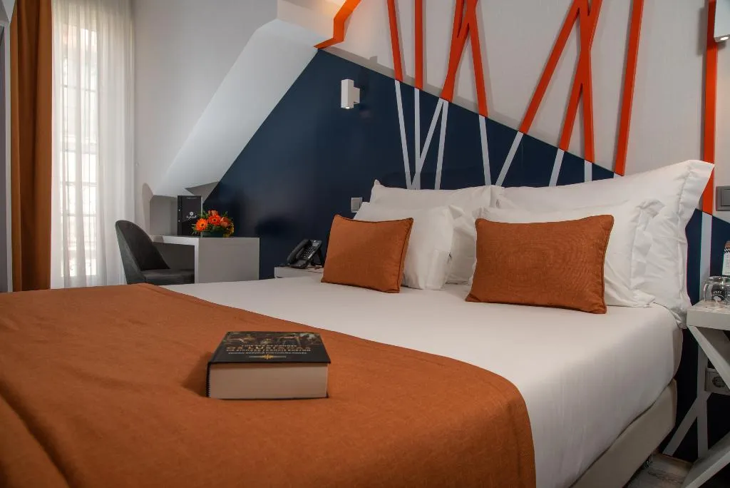 DOUBLE SINGLE USE STANDARD Room, Be Poet Baixa Hotel, Lisbon