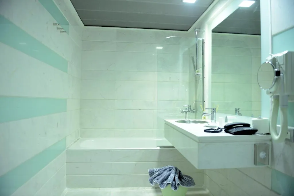 Room, Dorian Inn Sure Hotel Collection by Best Western, Athens