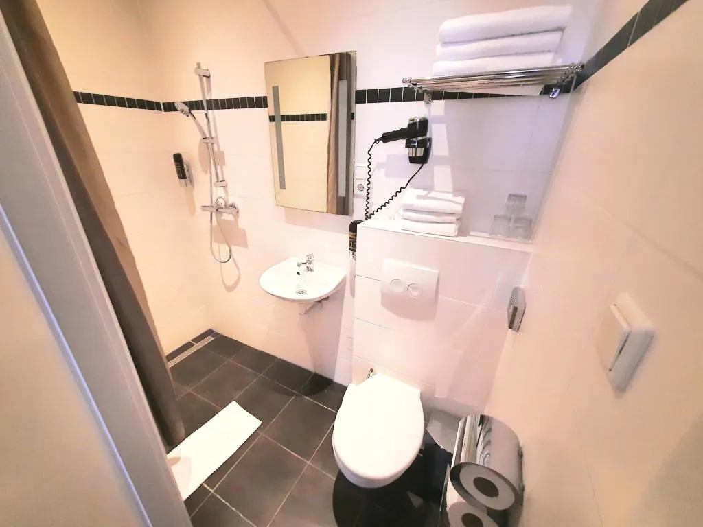 Room, Hotel Washington, Amsterdam