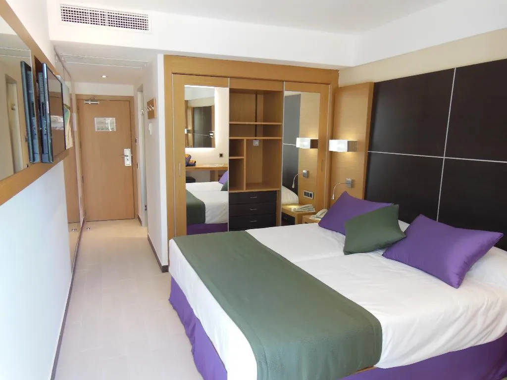 Double or Twin STANDARD Room, Hotel Isla de Cabrera, Majorca