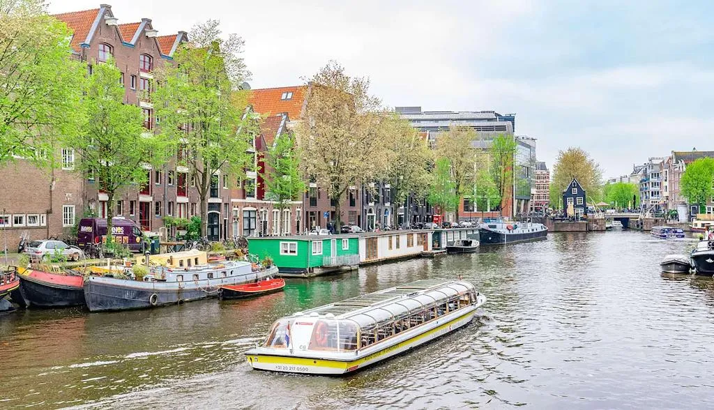 Room, Luxury Suites Amsterdam, Amsterdam