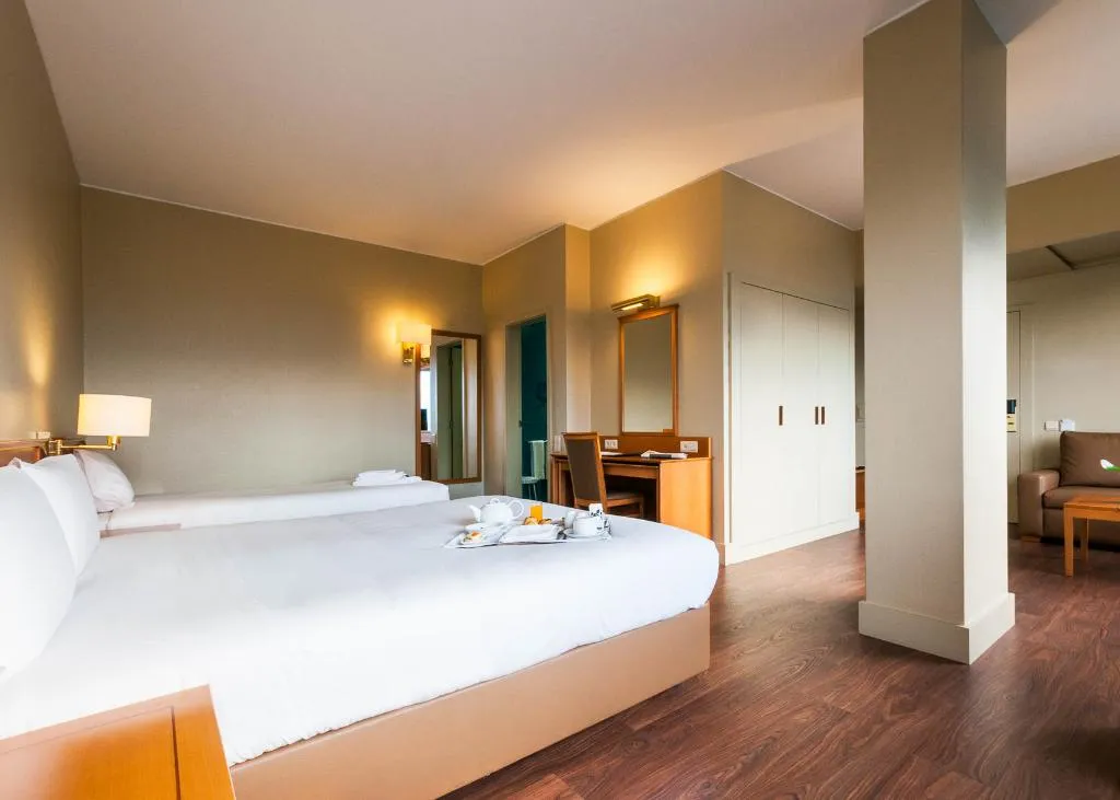 TRIPLE STANDARD Room, Fundador, Porto