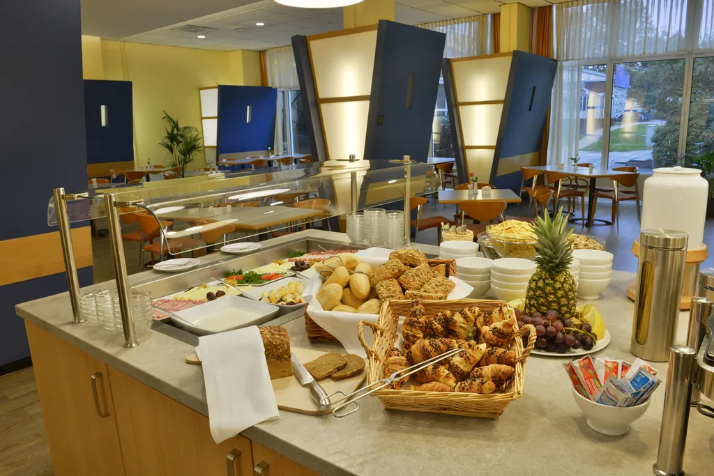 Restaurant, Hotel Berlin Lichtenberg, Berlin