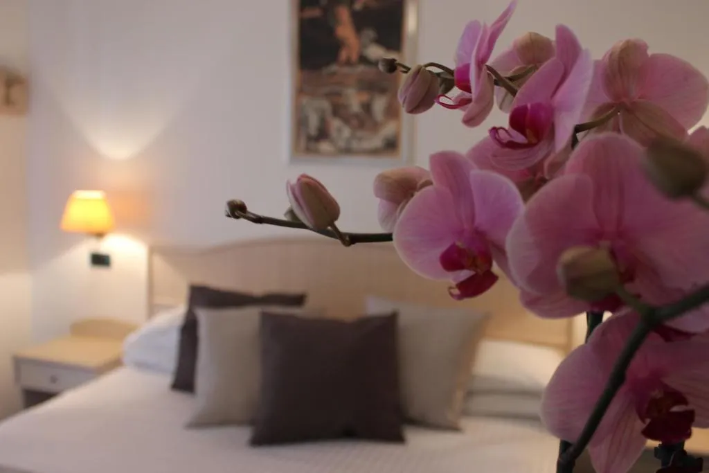 TRIPLE STANDARD Room, Hotel Miramare, Naples