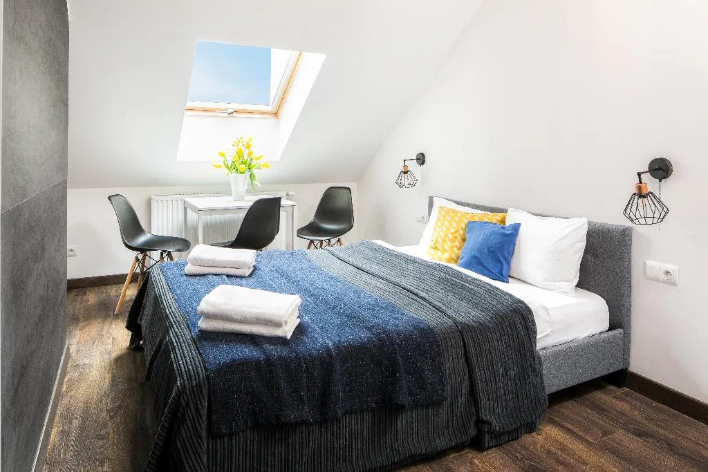 STUDIO DELUXE Room, Green Garden Residence, Krakow