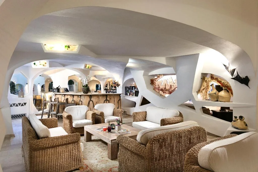 Bar, Grand Hotel Poltu Quatu, Olbia